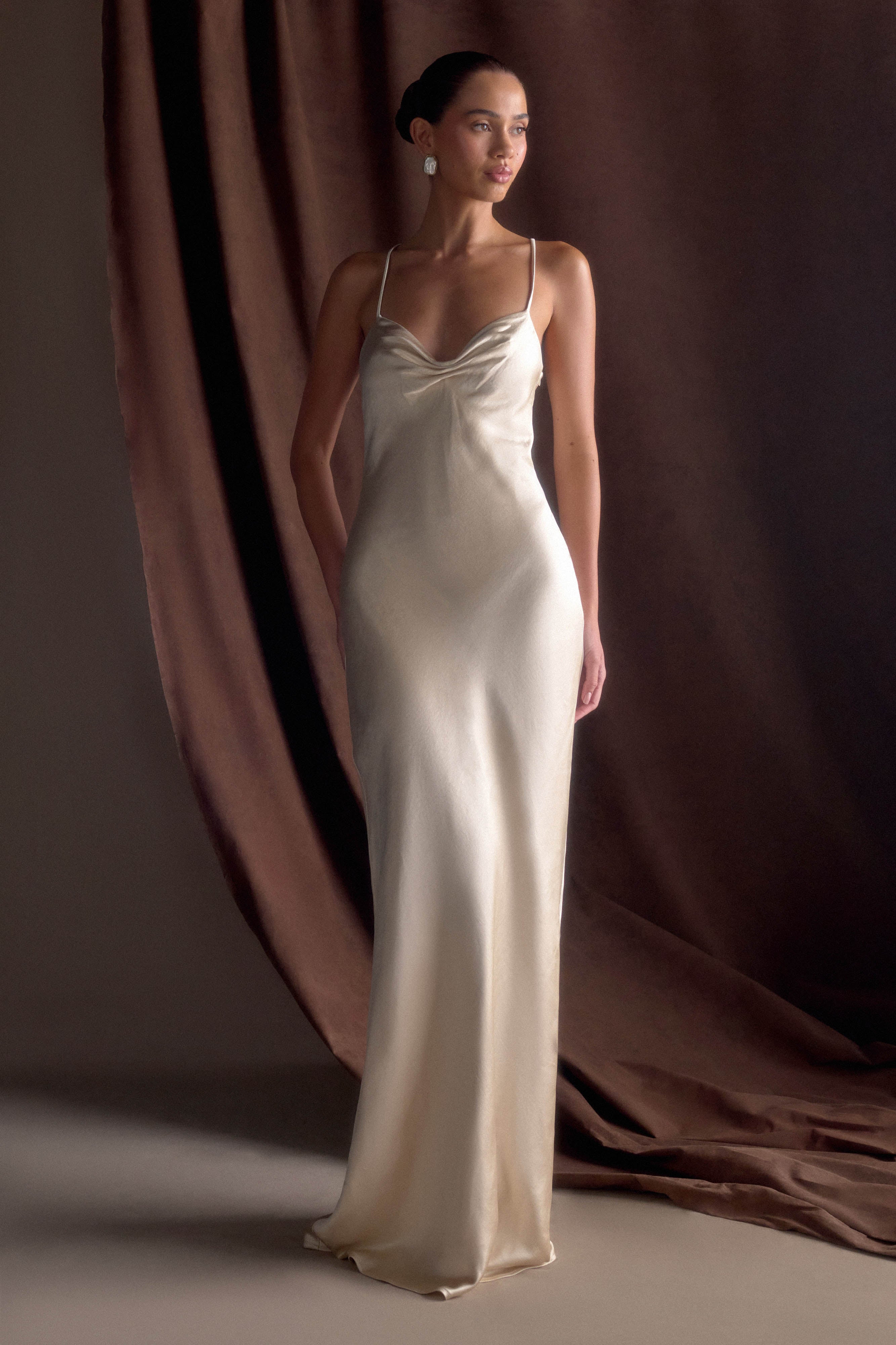 Lilly Sweetheart Satin Maxi Dress - Champagne