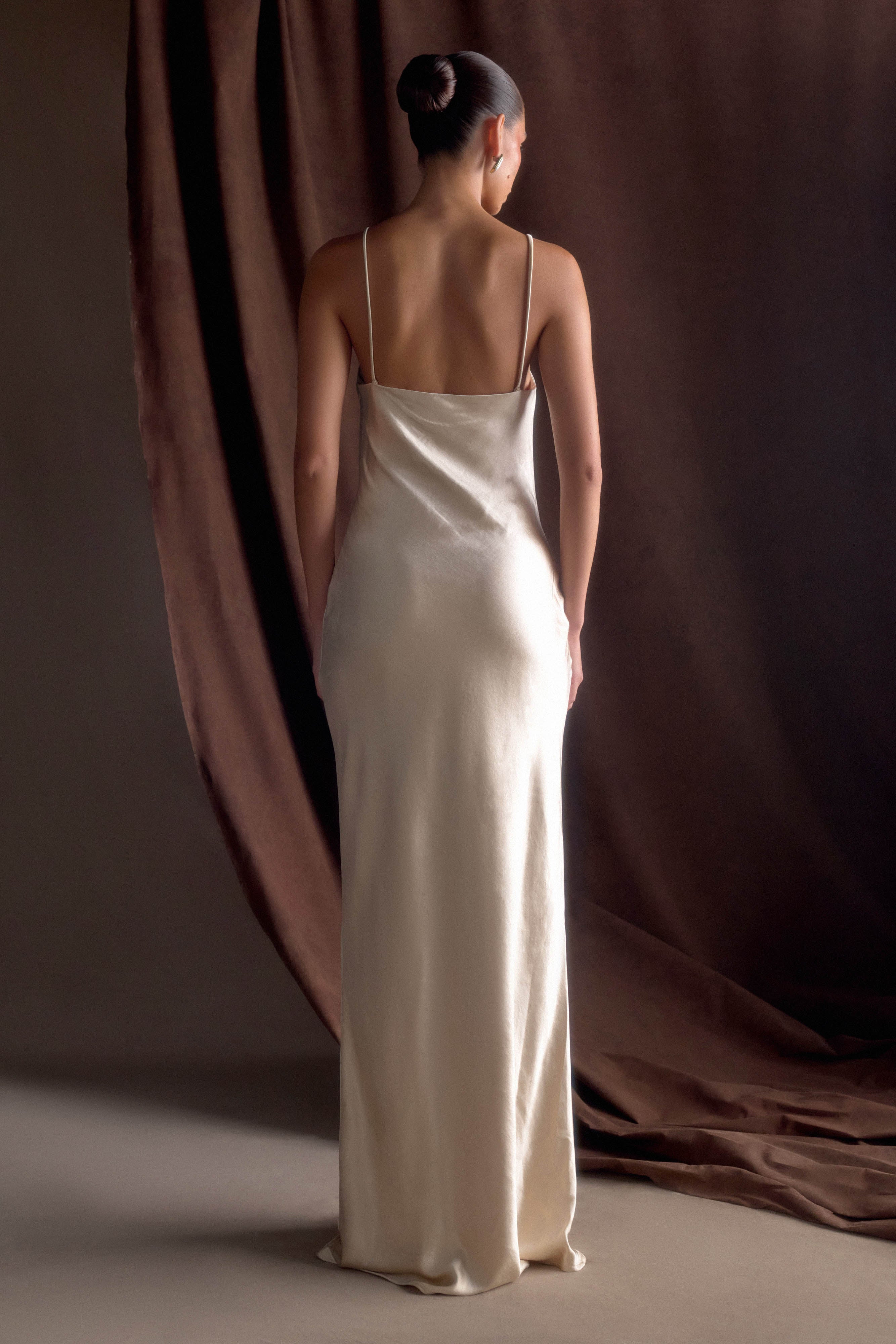 Lilly Sweetheart Satin Maxi Dress - Champagne